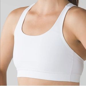 Lululemon Women’s Energy Bra - Medium Support Size 6